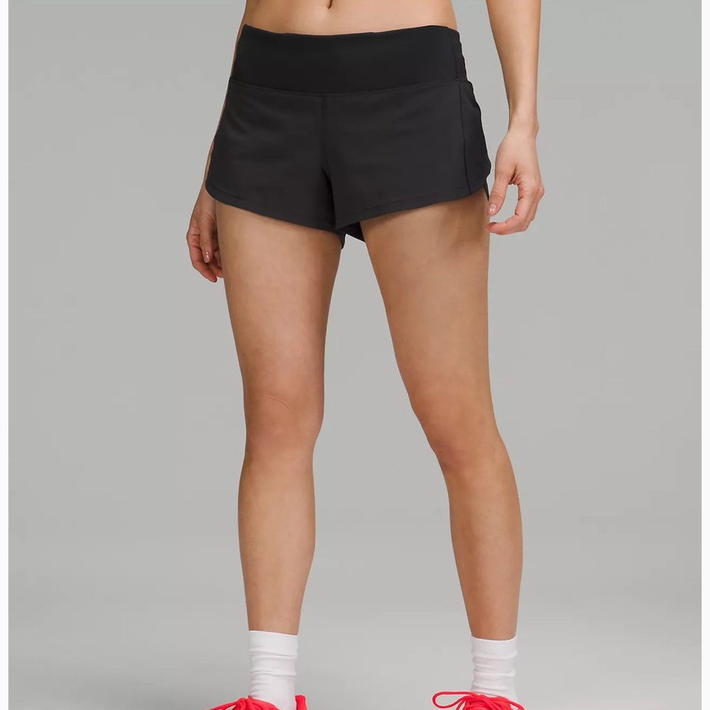 SPEED UP LOW-RISE SHORT 2.5"
Black